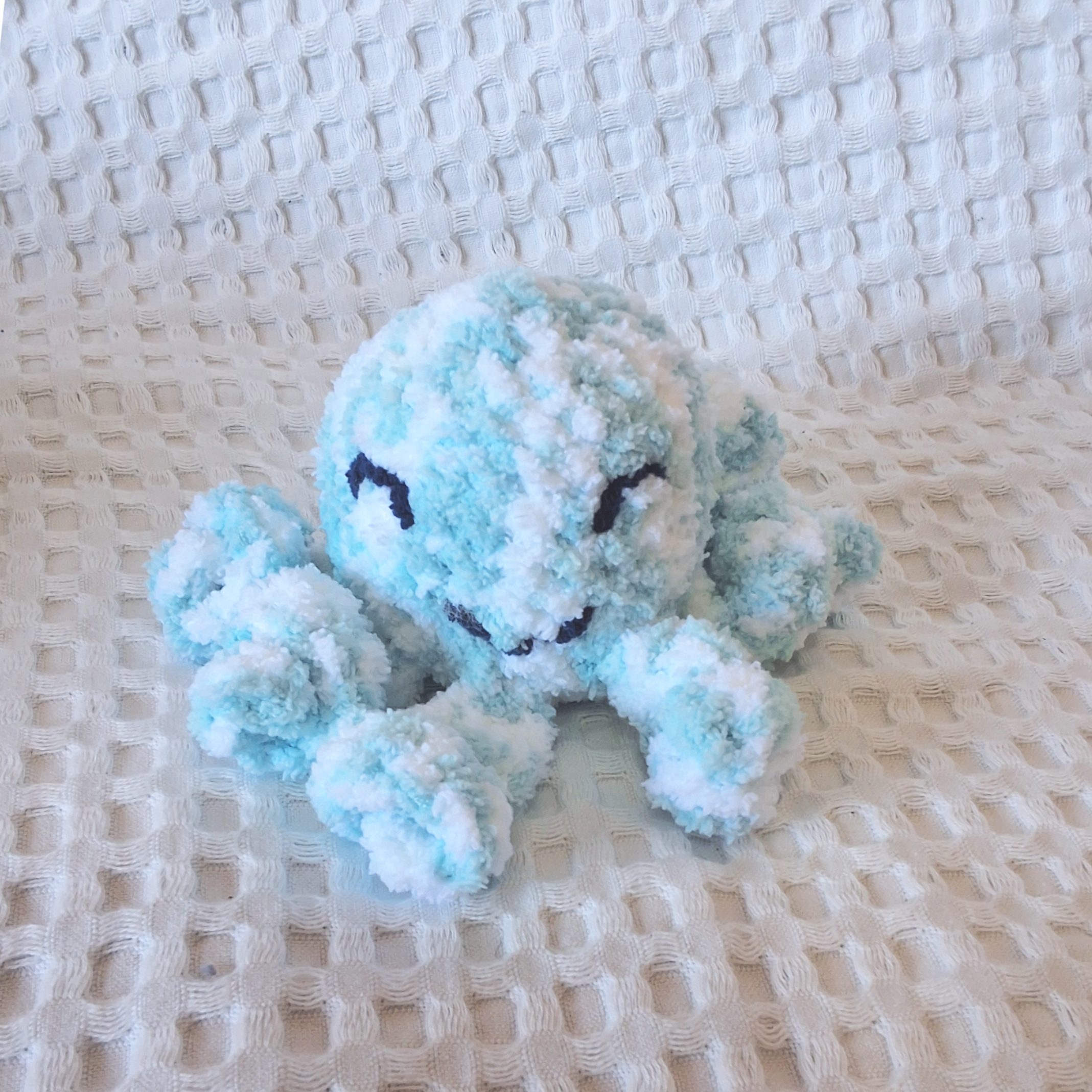 blue white mix octosquishy